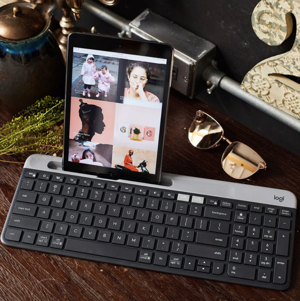 Logitech 羅技 K580 超薄多工跨平台藍牙鍵盤開箱